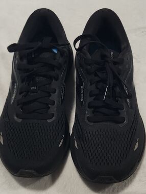 Brooks Black Women's Adreneline GTS 23 Running Sneakers